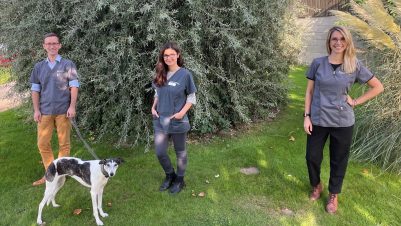 Photo of three ophthalmologists at NDSR:From left, Richard Everson, Andra-Elena Enache and Savina Gogova